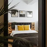 Apartment 9 - New Building & Parking *