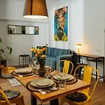 Apartment 9 - New Building & Parking *