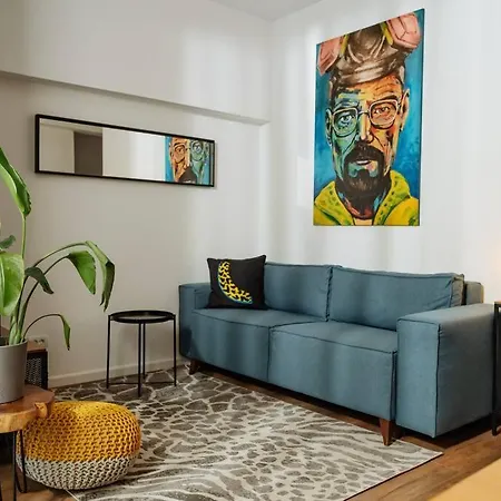 Apartment 9 - New Building & Parking