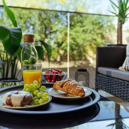 9 - New Building & Parking Apartment