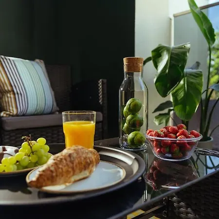 9 - New Building & Parking Appartamento