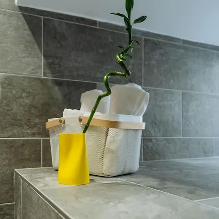 9 - New Building & Parking * Bucarest