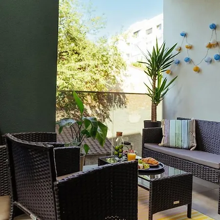 9 - New Building & Parking Bucharest