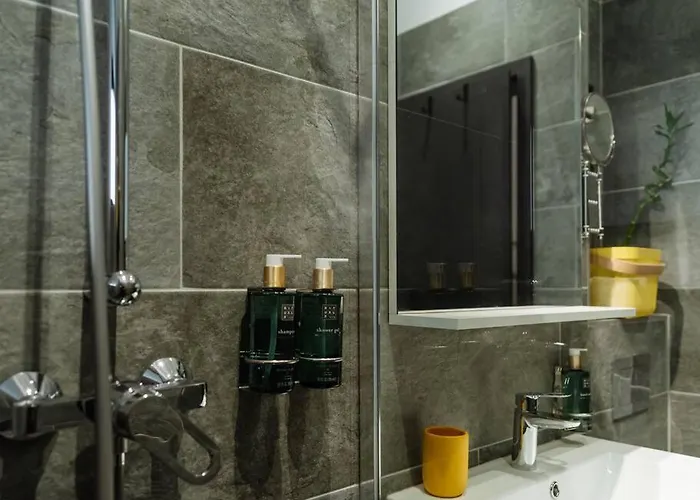 Apartman 9 - New Building & Parking