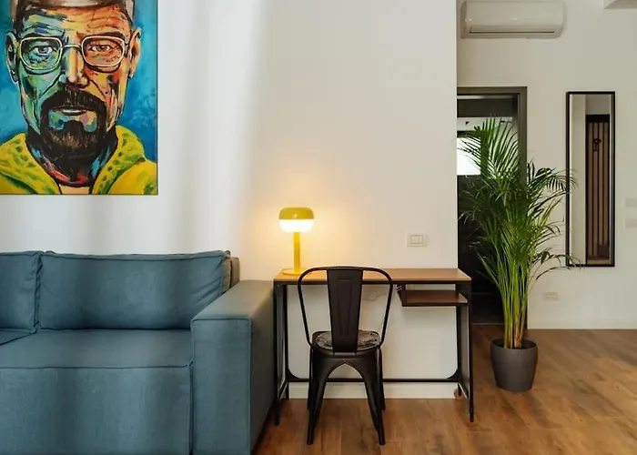 9 - New Building & Parking Bukarest