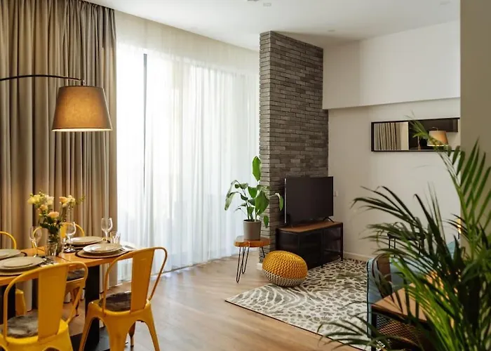 9 - New Building & Parking Apartman *