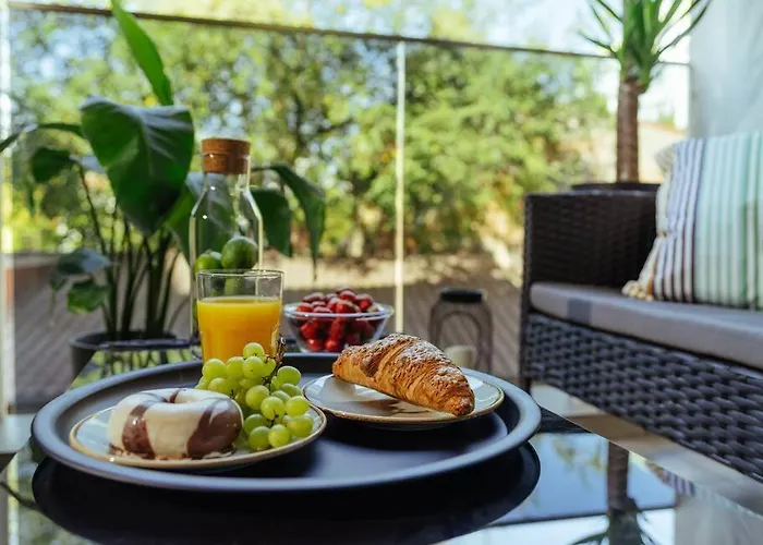 9 - New Building & Parking Apartman