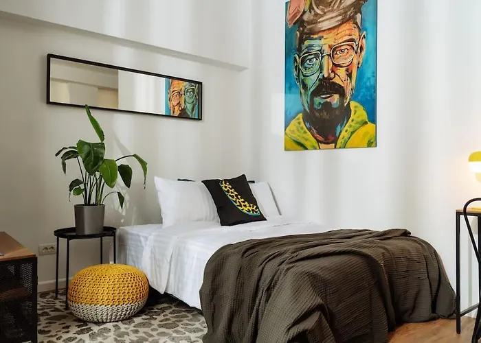 9 - New Building & Parking Apartman *